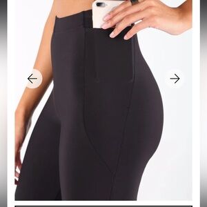 Blackmilk Warm Pocket Leggings in XL